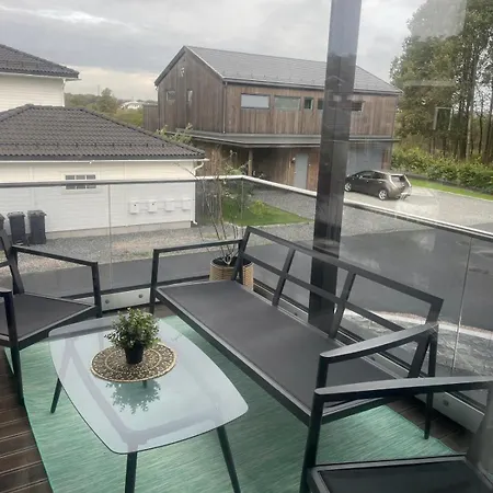 Moderne Naer Gamlebyen I Fredrikstad Apartment *