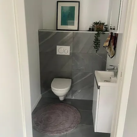 Apartment Moderne Naer Gamlebyen I Fredrikstad Nabbetorp